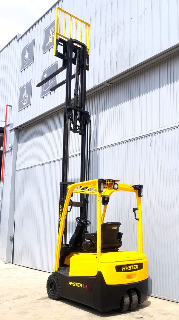 CARRETILLA ELEVADORA OCASION HYSTER BATERIA 90% - Imagen 5