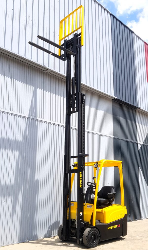 CARRETILLA ELEVADORA OCASION HYSTER BATERIA 90% - Imagen 6