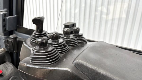 CARRETILLA ELEVADORA BATERIA NUEVA TOYOTA - Imagen 8
