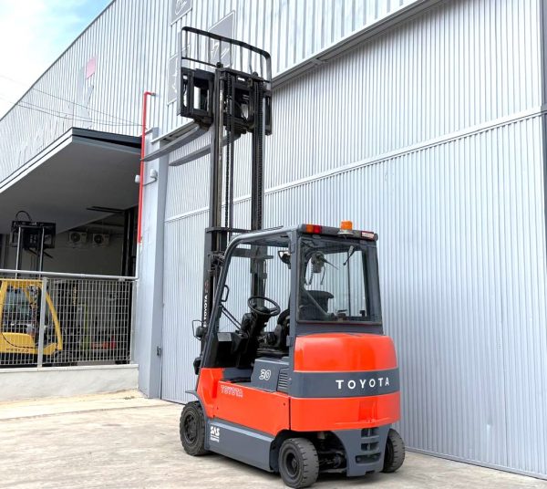 CARRETILLA ELEVADORA BATERIA NUEVA TOYOTA - Imagen 4