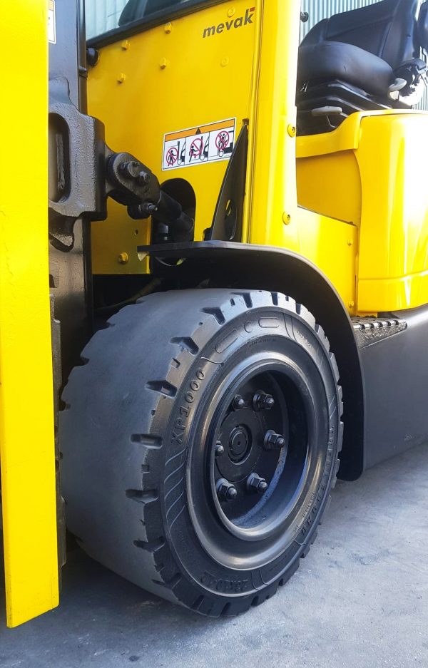 CARRETILLA ELEVADORA HYSTER SEGUNDA MANO BATERÍA 92% - Imagen 8