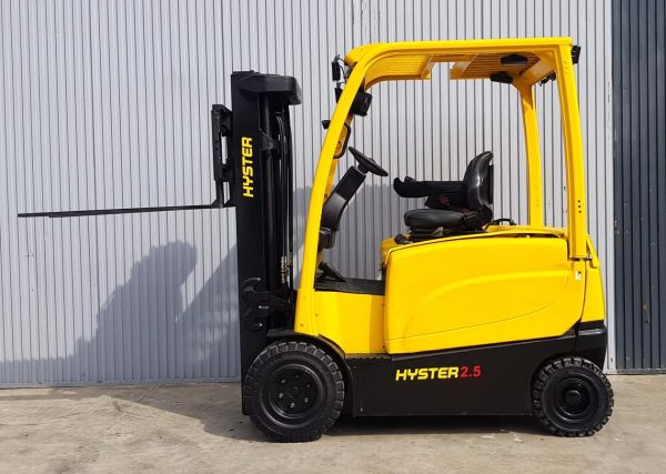 CARRETILLA ELEVADORA OCASION HYSTER BATERÍA 90% - Imagen 4