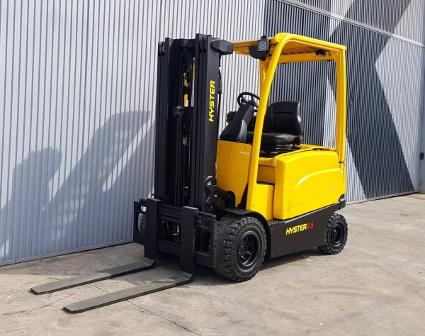 CARRETILLA ELEVADORA OCASION HYSTER BATERÍA 90% - Imagen 2
