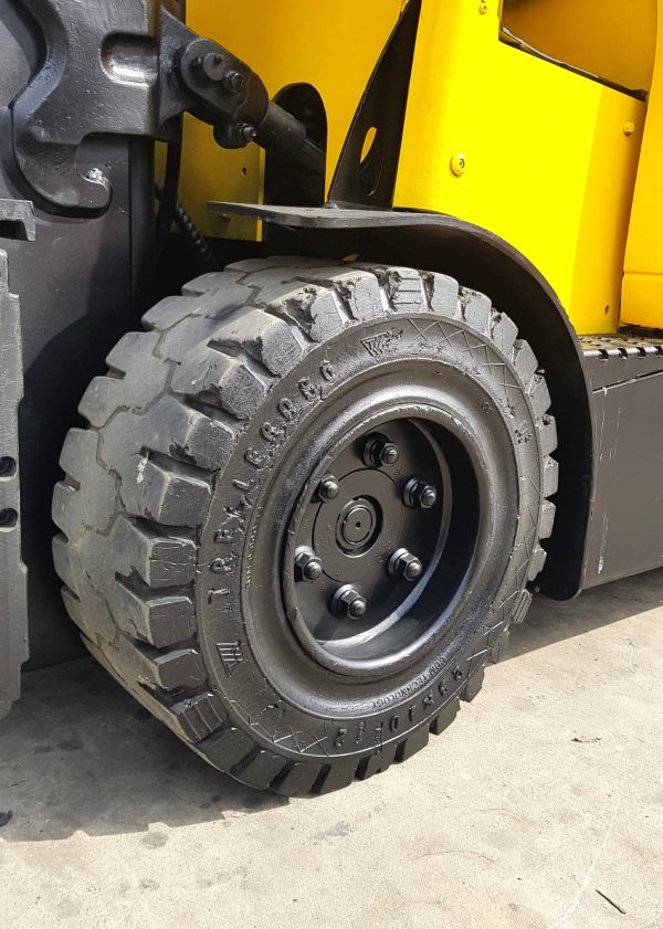 CARRETILLA ELEVADORA OCASION HYSTER BATERÍA 90% - Imagen 7