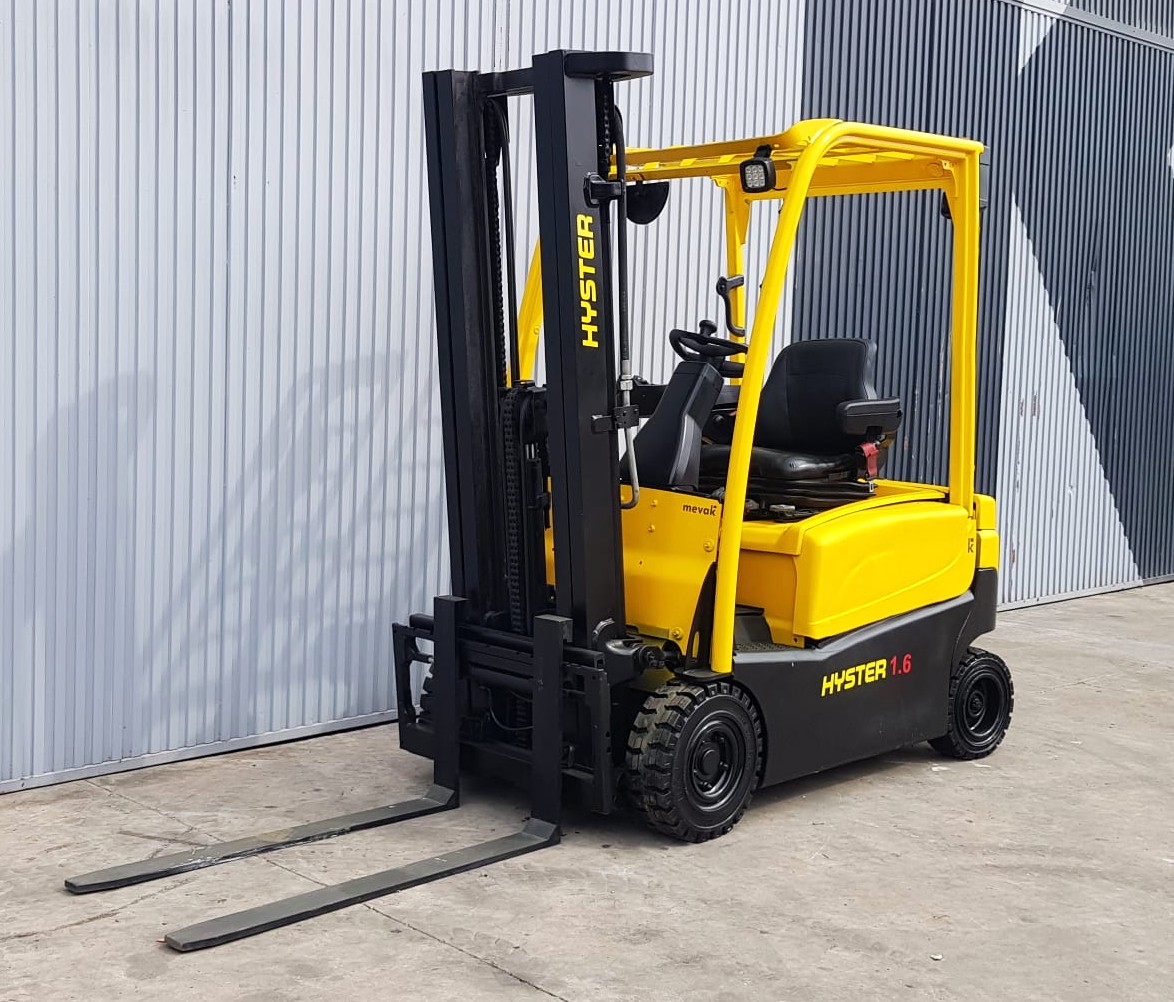 CARRETILLA ELEVADORA OCASION BATERIA NUEVA - Imagen 2