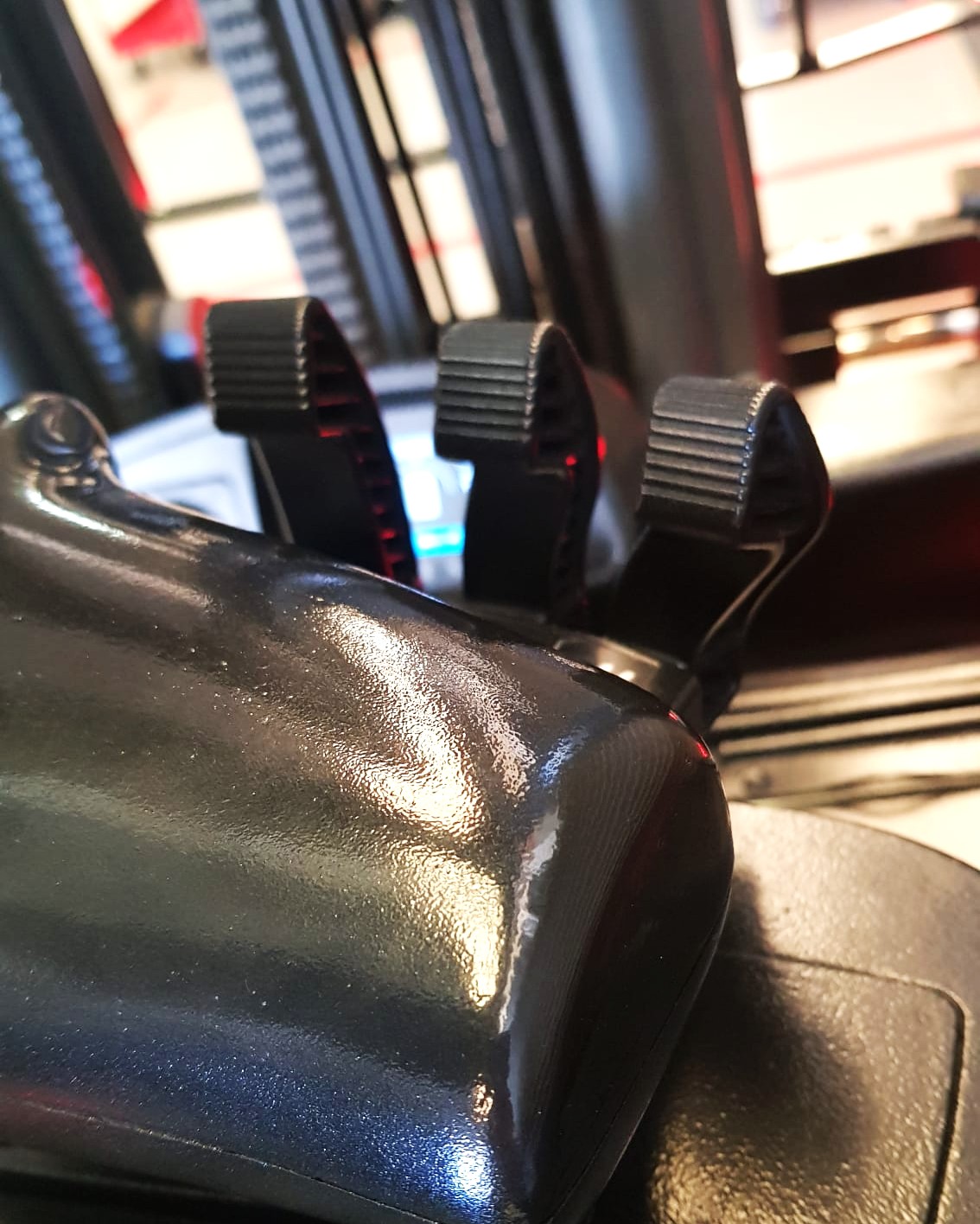 CARRETILLA ELEVADORA OCASIÓN JUNGHEINRICH BATERÍA 89% - Imagen 7