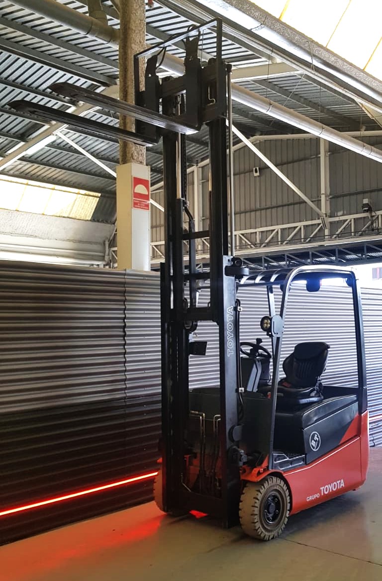 CARRETILLA ELEVADORA OCASION BT BATERÍA 90% - Imagen 6