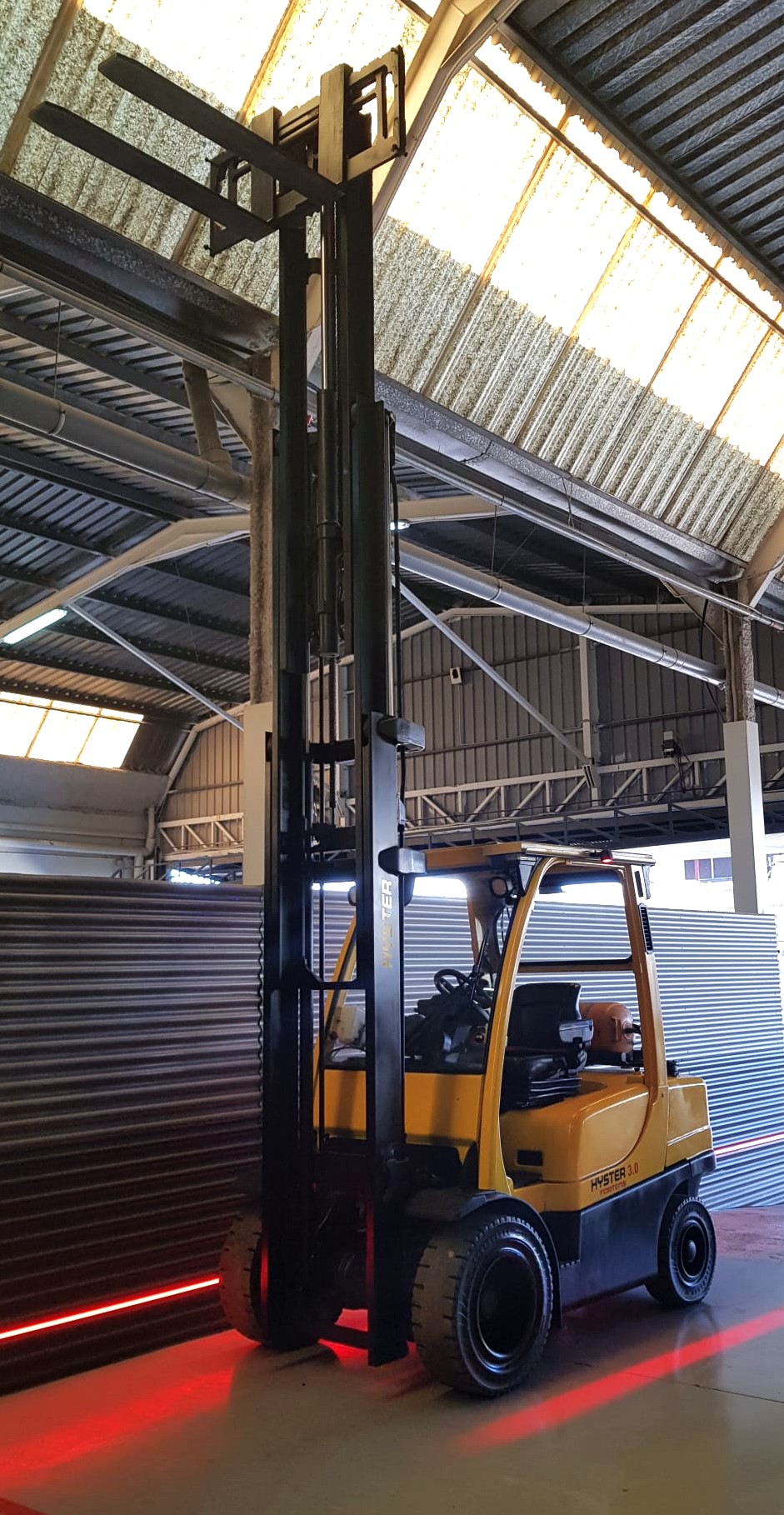 TORO TORITO ELEVADOR USADO GAS - Imagen 6