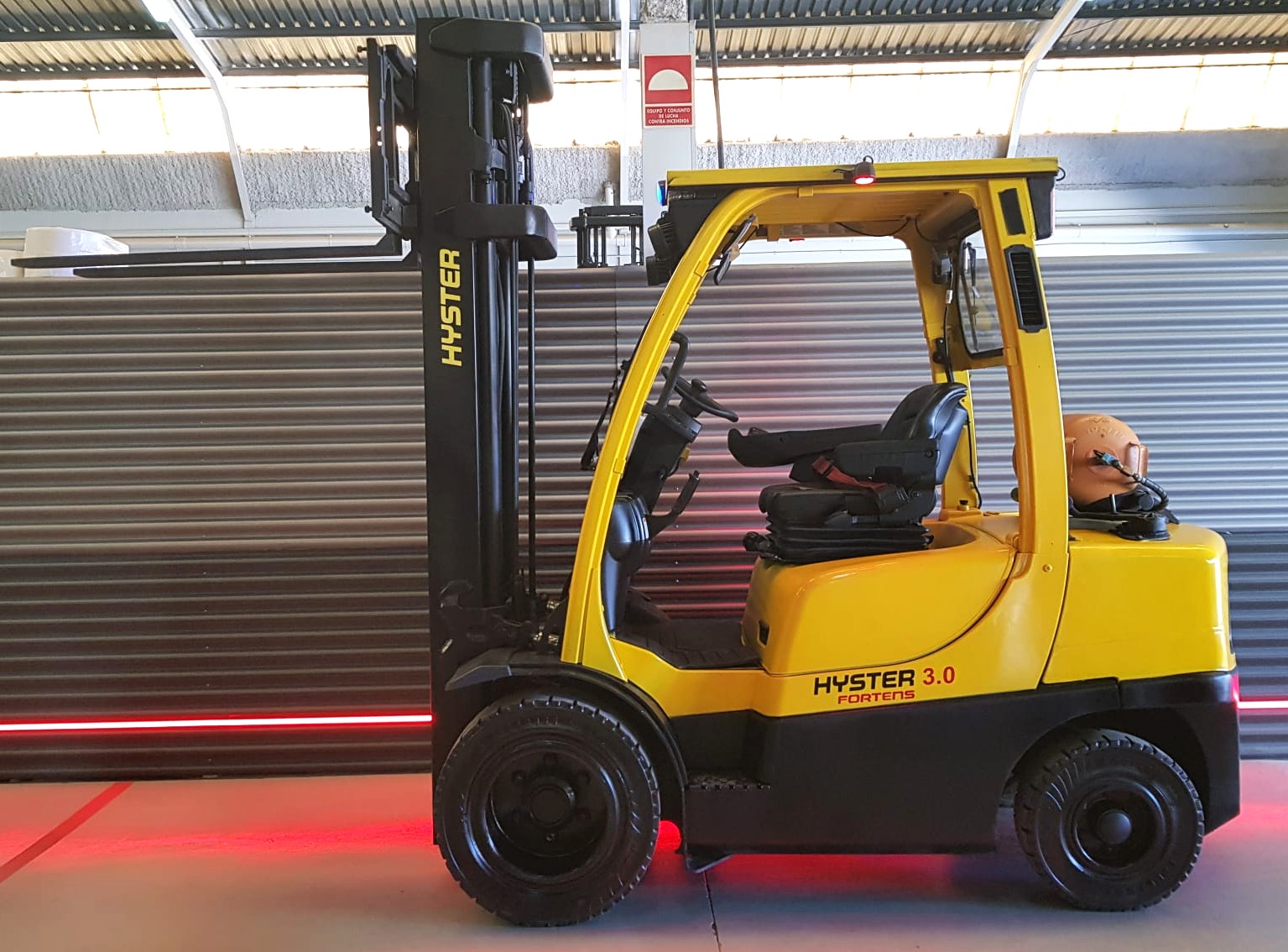 TORO TORITO ELEVADOR USADO GAS - Imagen 4