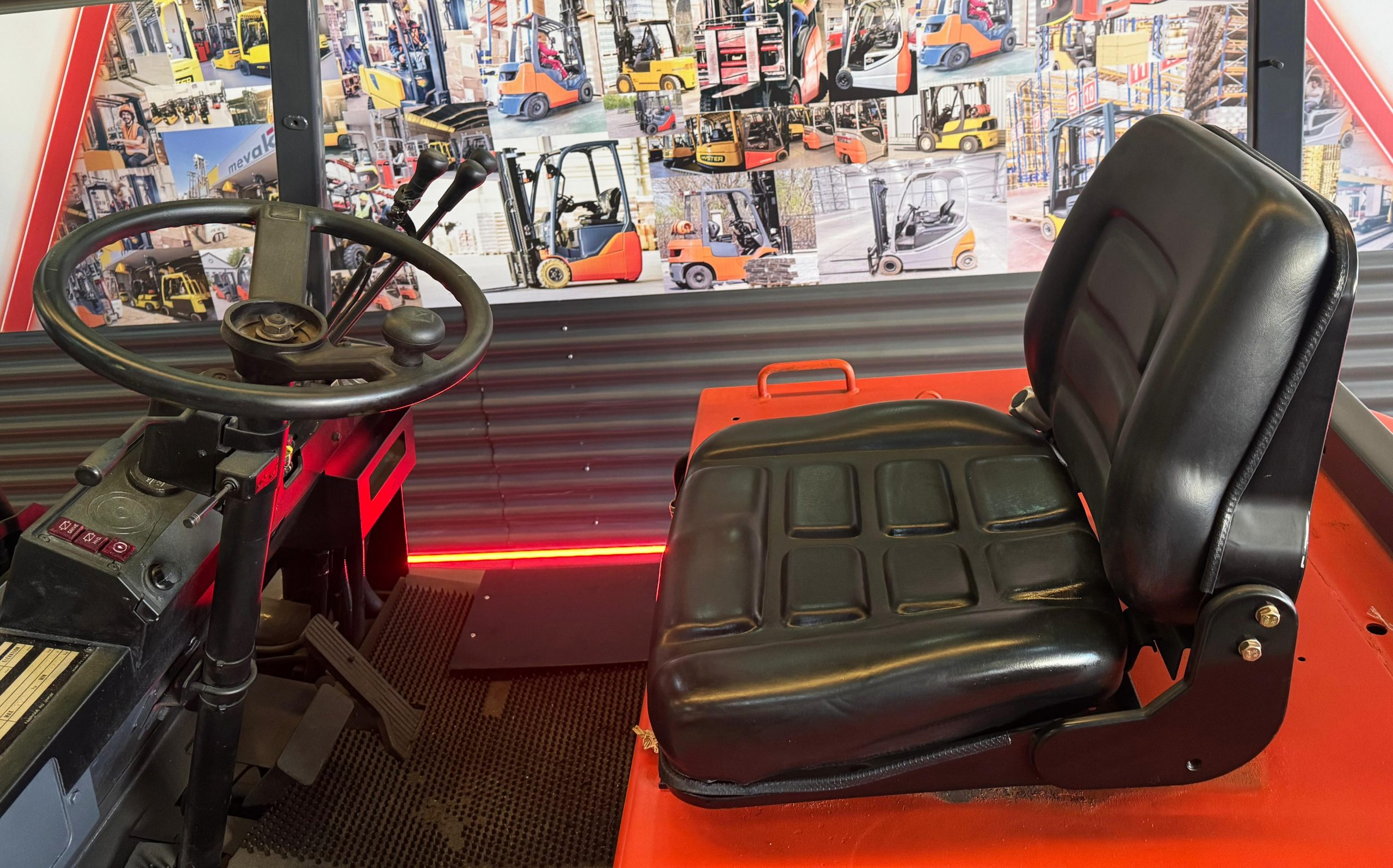 CARRETILLA ELEVADORA USADA NICHIYU BATERIA NUEVA - Imagen 4