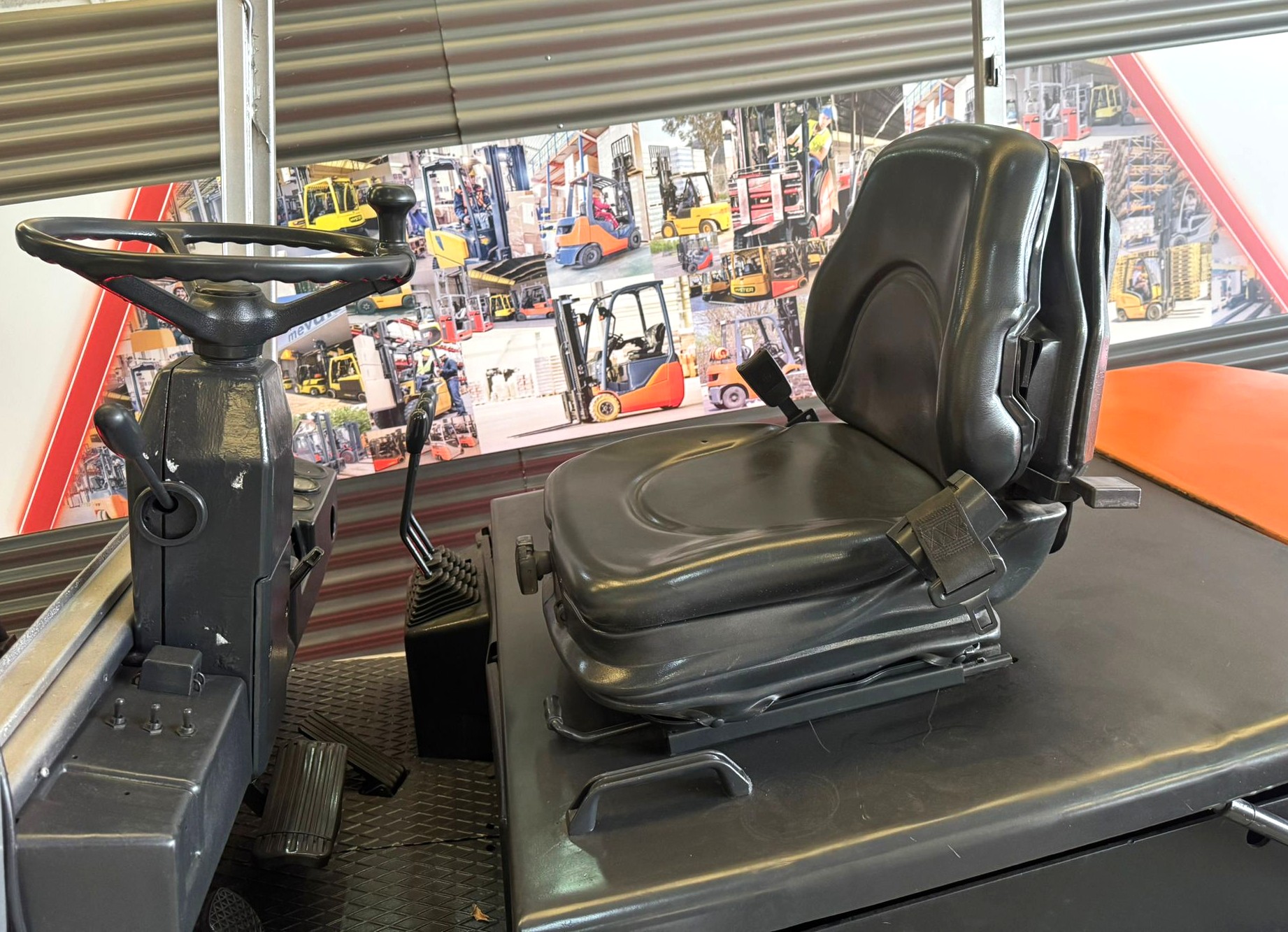 CARRETILLA ELEVADORA STILL SEGUNDA MANO BATERÍA NUEVA - Imagen 4