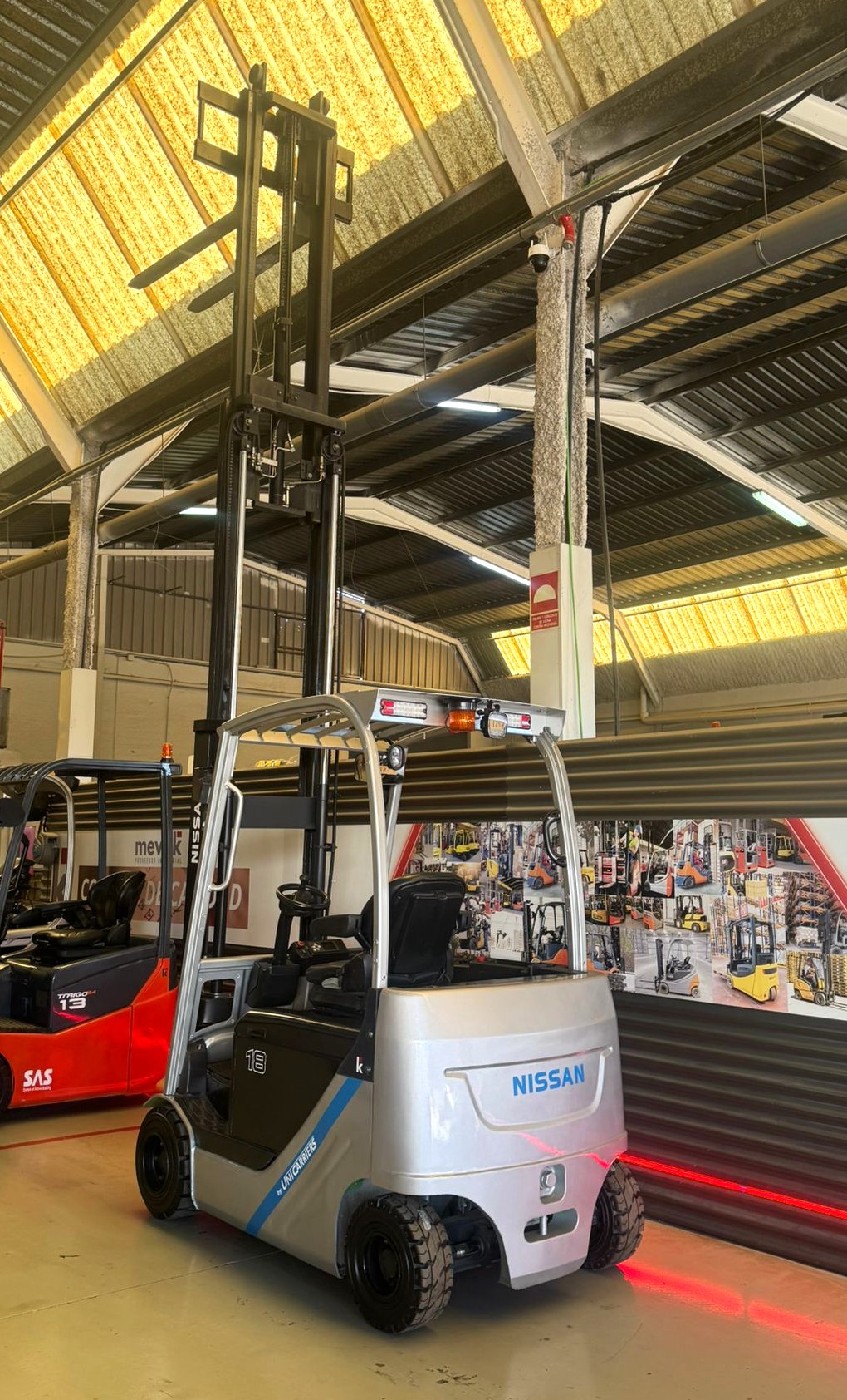 CARRETILLA ELEVADORA OCASION NISSAN BATERIA 90% VERIFICADA POR LEVATIO - Imagen 5