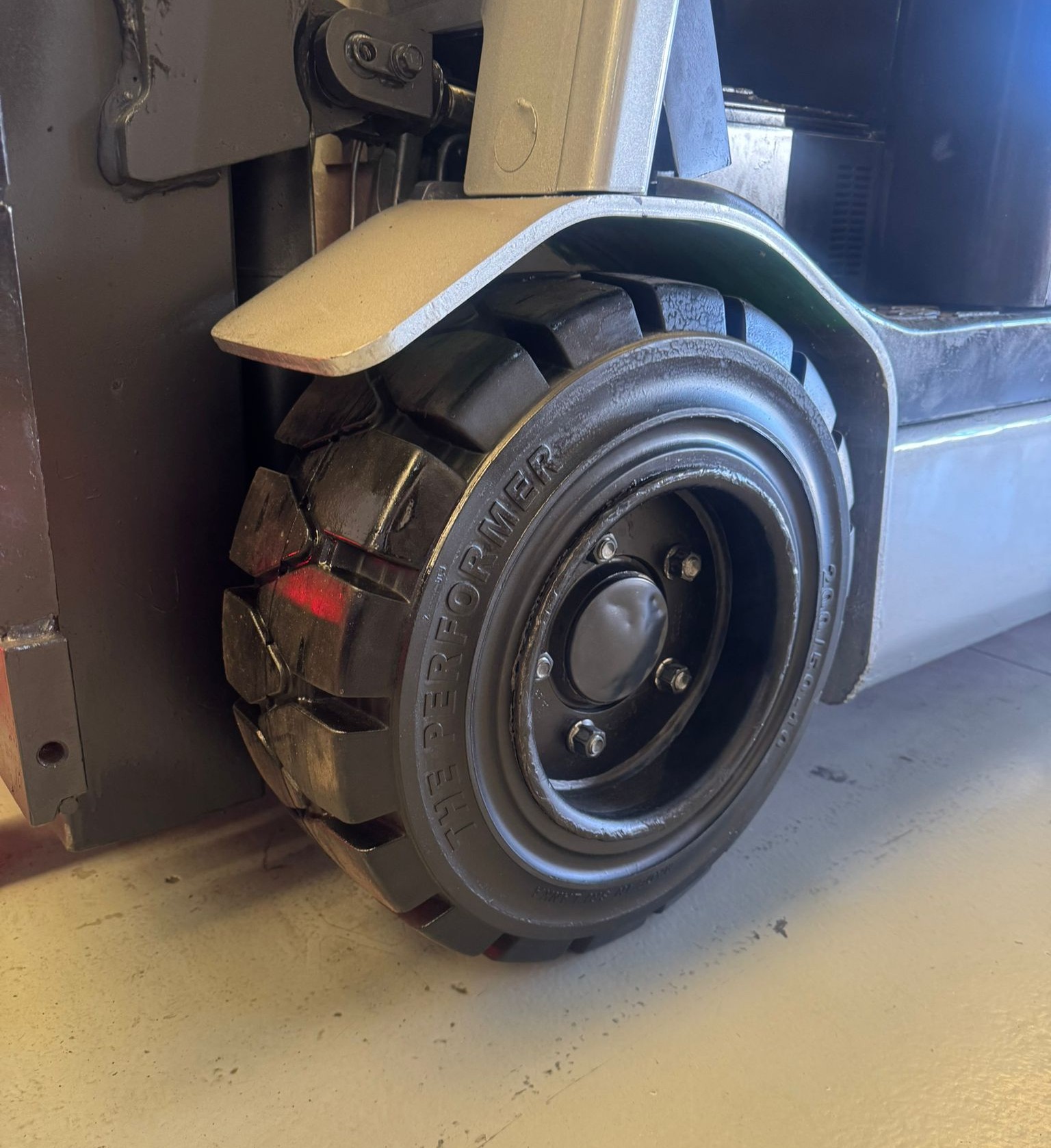 CARRETILLA ELEVADORA OCASION NISSAN BATERIA 90% VERIFICADA POR LEVATIO - Imagen 8