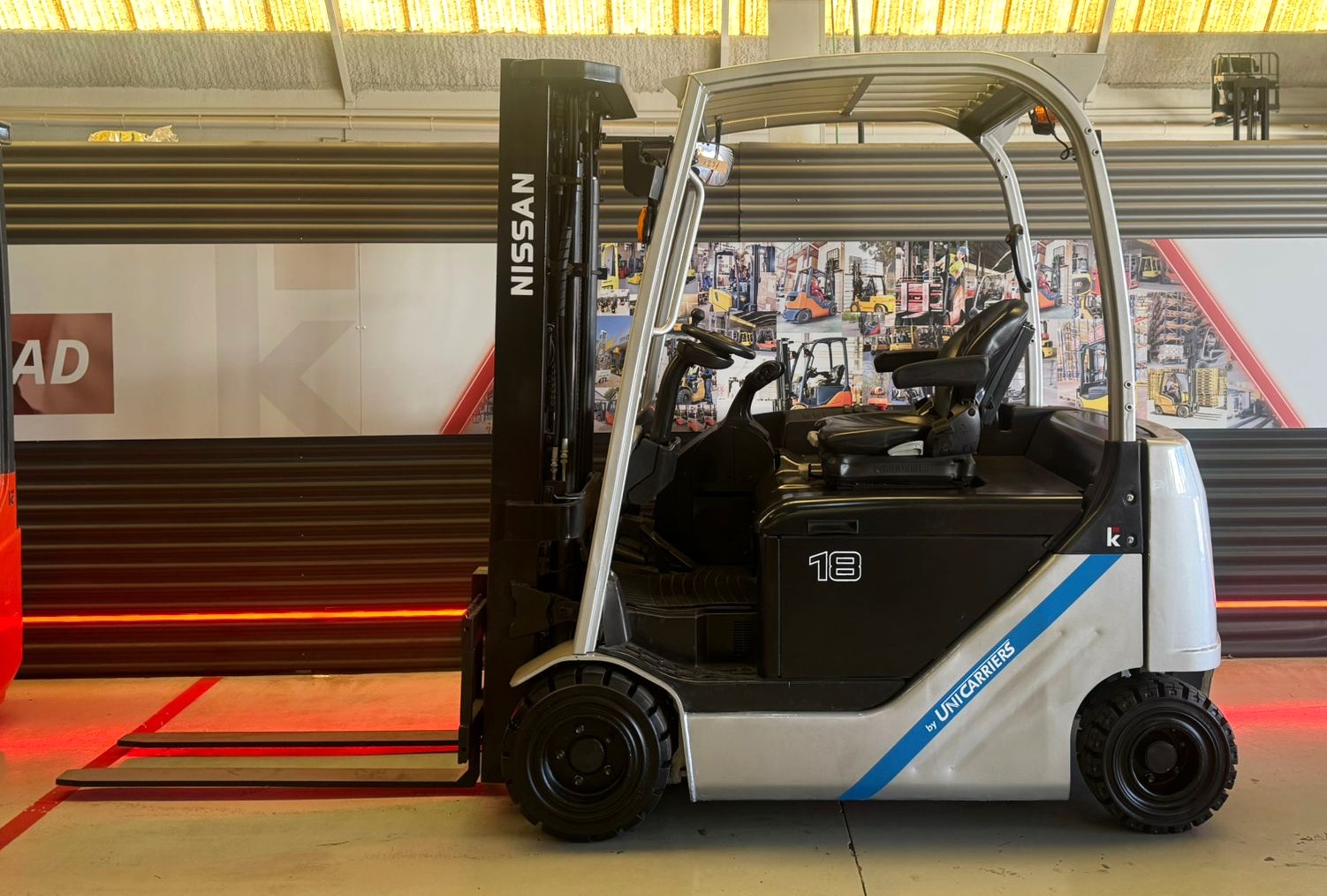 CARRETILLA ELEVADORA OCASION NISSAN BATERIA 90% VERIFICADA POR LEVATIO - Imagen 2