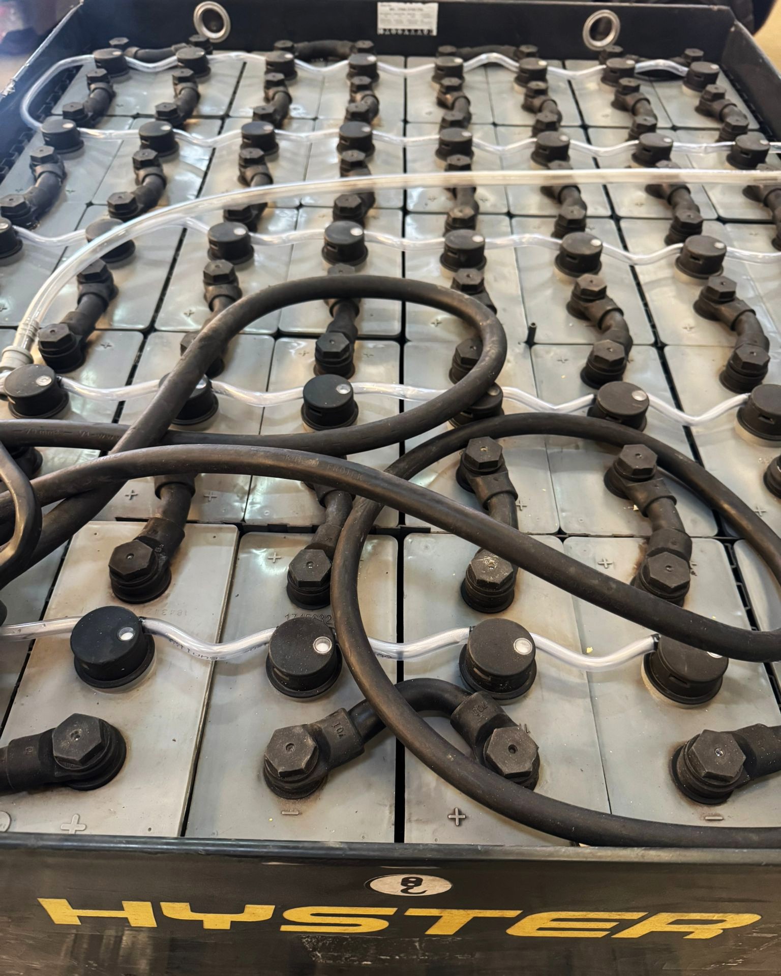 CARRETILLA ELEVADORA USADA HYSTER BATERÍA 92% VERIFICADA POR LEVATIO - Imagen 6