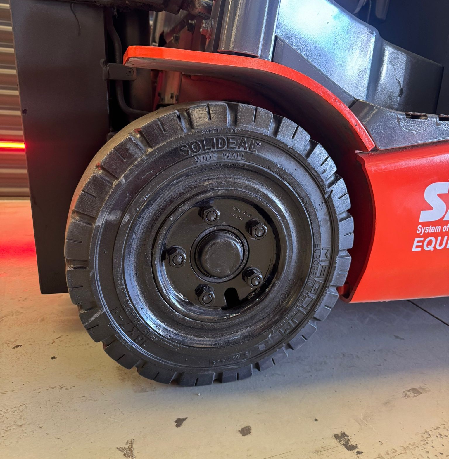 CARRETILLA ELEVADORA USADA BATERIA NUEVA TOYOTA - Imagen 8