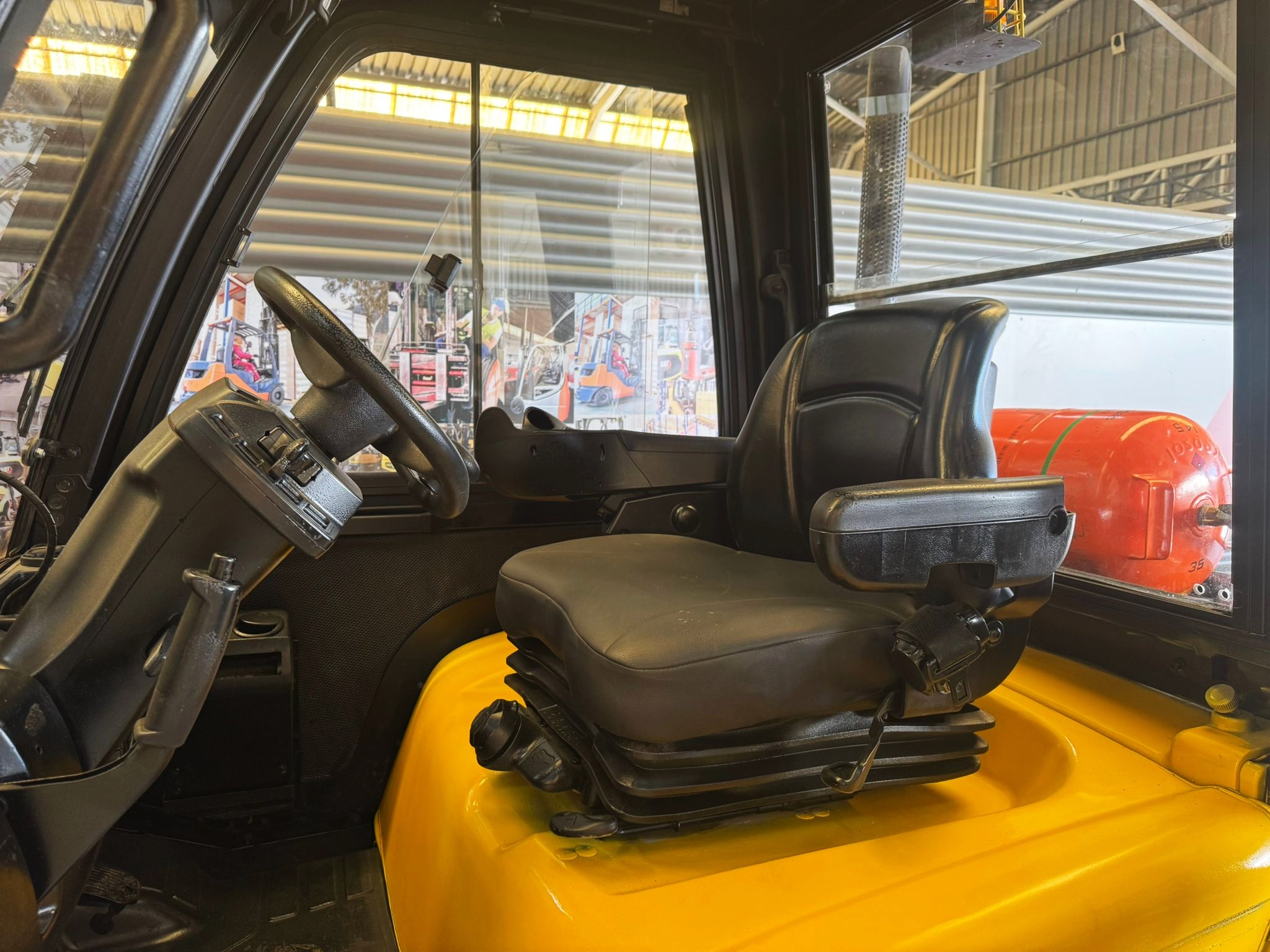 CARRETILLA ELEVADORA SEGUNDA MANO YALE GAS - Imagen 8