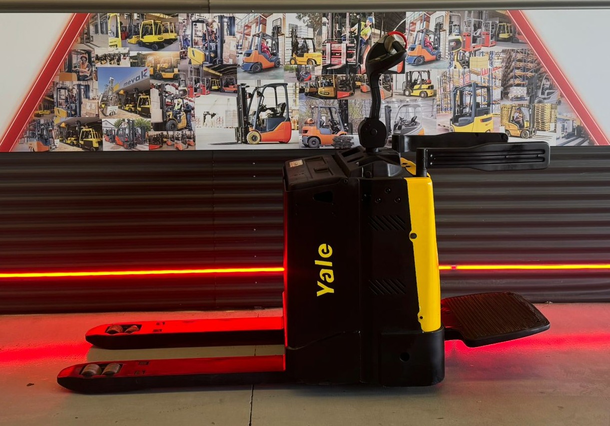 TRANSPALETA FRUTERA OCASION BATERIA NUEVA - Imagen 2