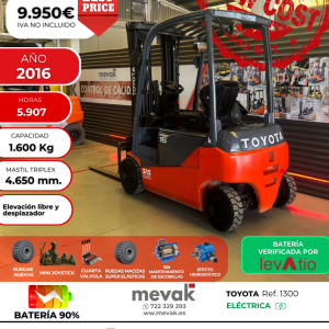 CARRETILLA ELEVADORA TOYOTA USADA BATERIA 90% VERIFICADA POR LEVATIO