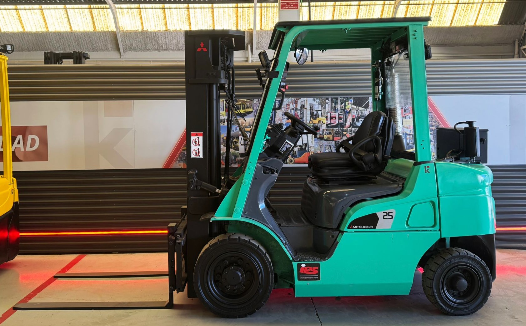 CARRETILLA ELEVADORA SEGUNDA MANO MITSUBISHI DIESEL - Imagen 2