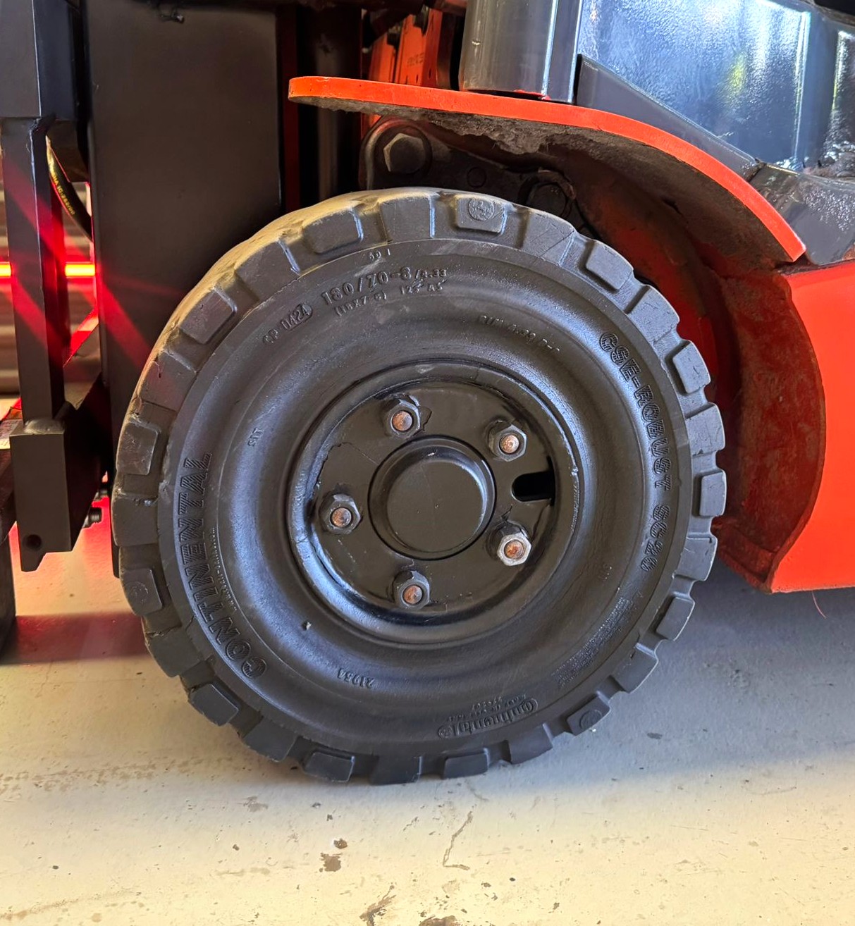 CARRETILLA ELEVADORA OCASION TOYOTA BATERIA 93% VERIFICADA POR LEVTIO - Imagen 6