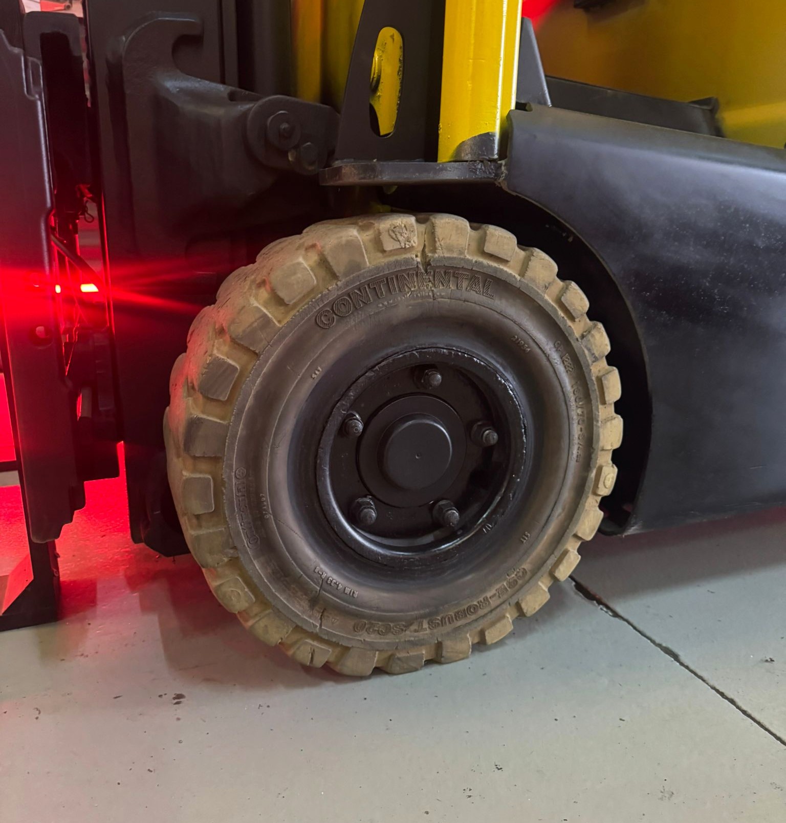 CARRETILLA ELEVADORA OCASION HYSTER 1600 KG BATERIA 91% VERIFICADA POR LEVATIO - Imagen 6