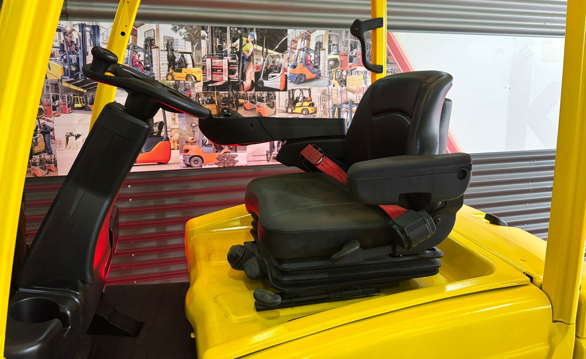 CARRETILLA ELEVADORA SEMINUEVA HYSTER BATERIA 91% VERIFICADA POR LEVATIO - Imagen 7